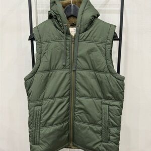 Weatherproof vintage Green Vest soft Sherpa lined size Small